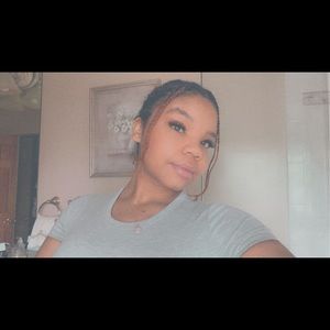 Meet your Posher, Ajile